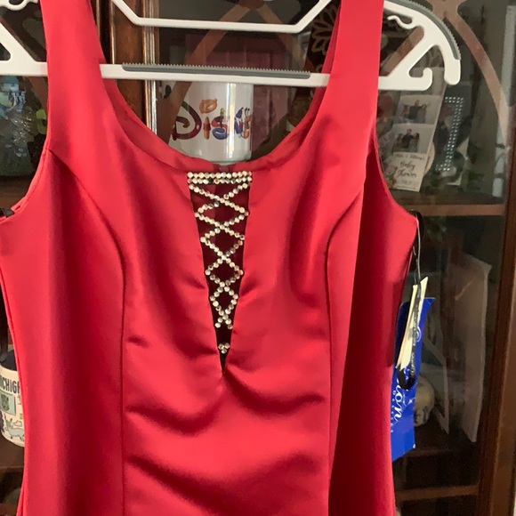 Red satin gown with rhinestones vintage with tags size 6 made in USA - Picture 1 of 5